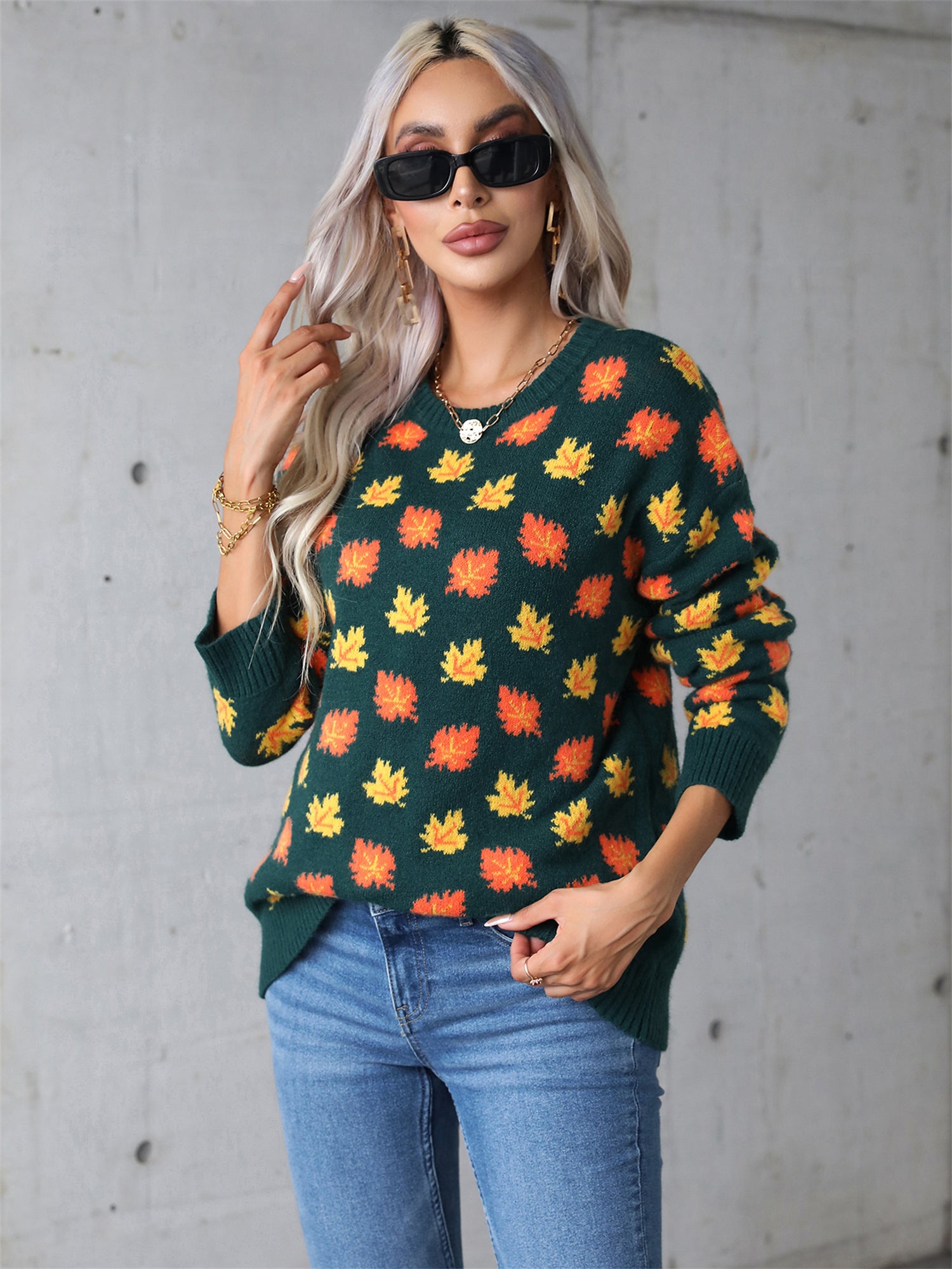 Long Sleeved Loose Pullover Knitted Sweater