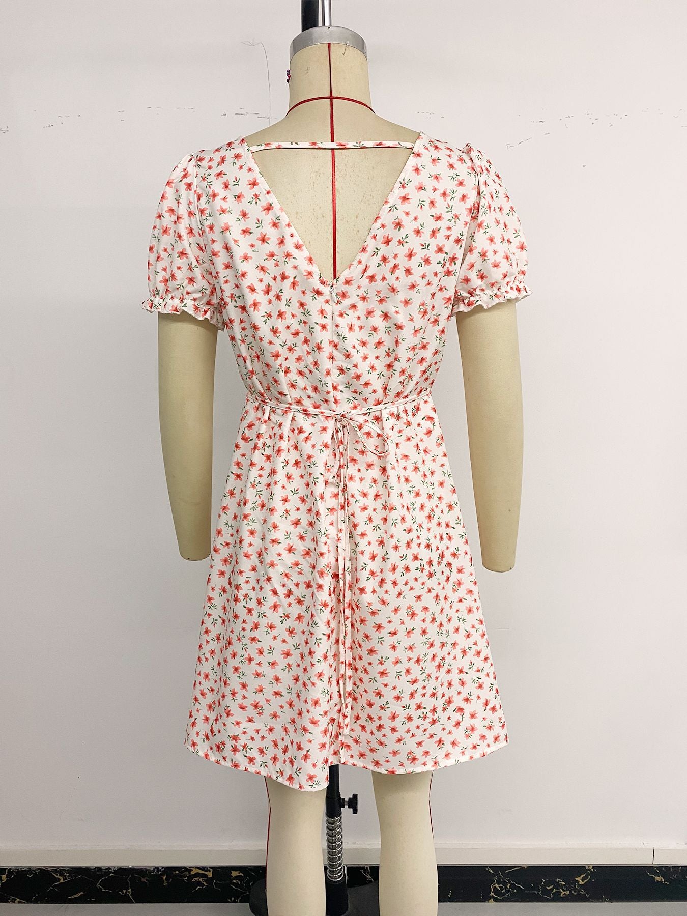 Women's Bubble Sleeve Short Sleeve Deep V-Neck Floral Dress