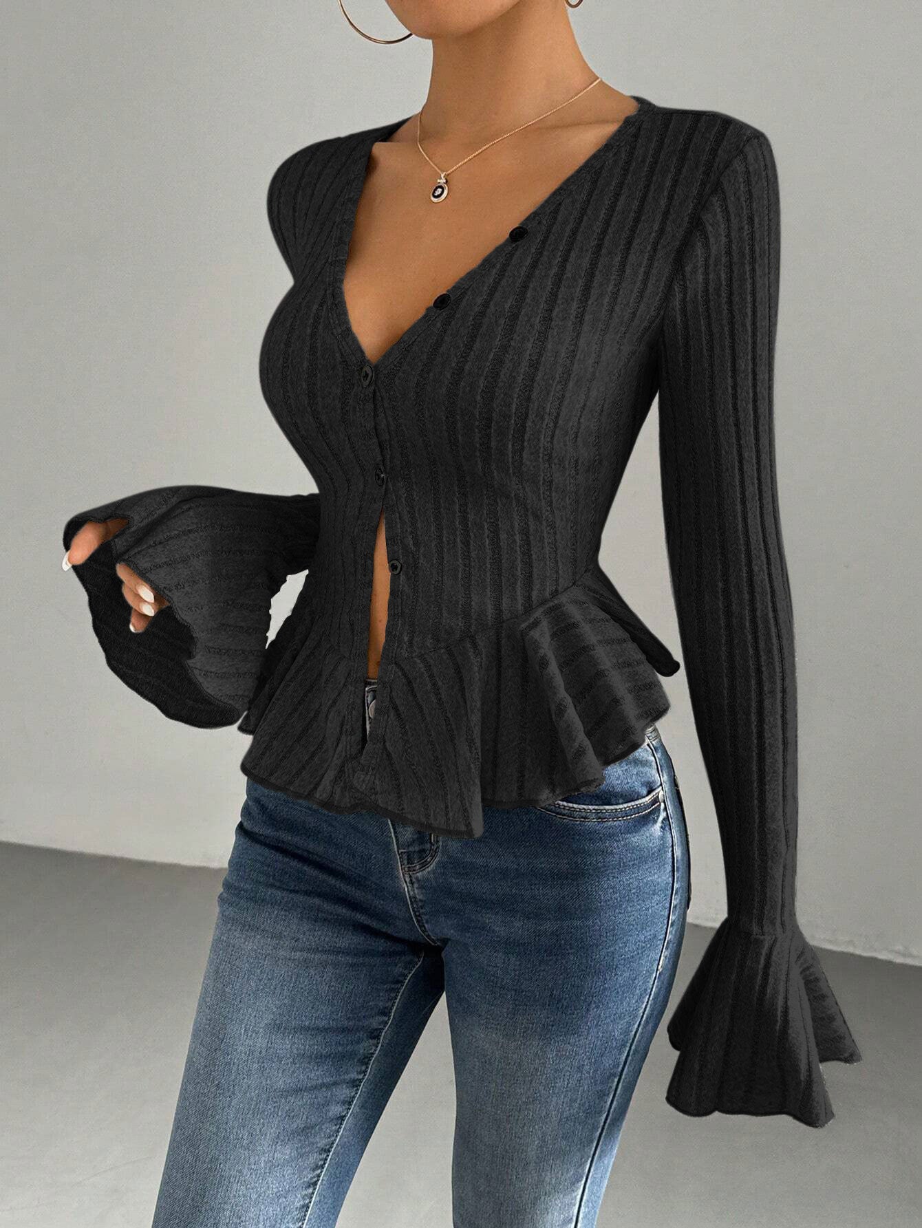 Women's V-neck Ruffled Slim-fit Knitted Top