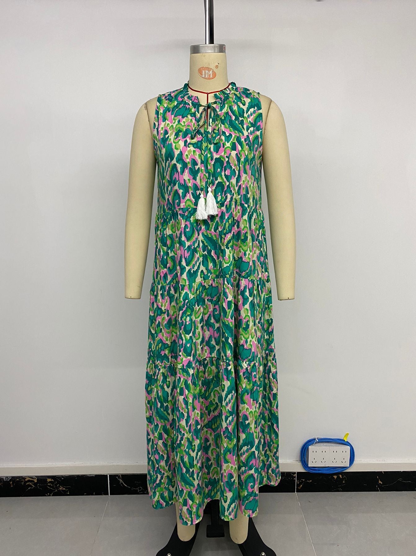 Sleeveless V-neck Fringed Print Dress for Women