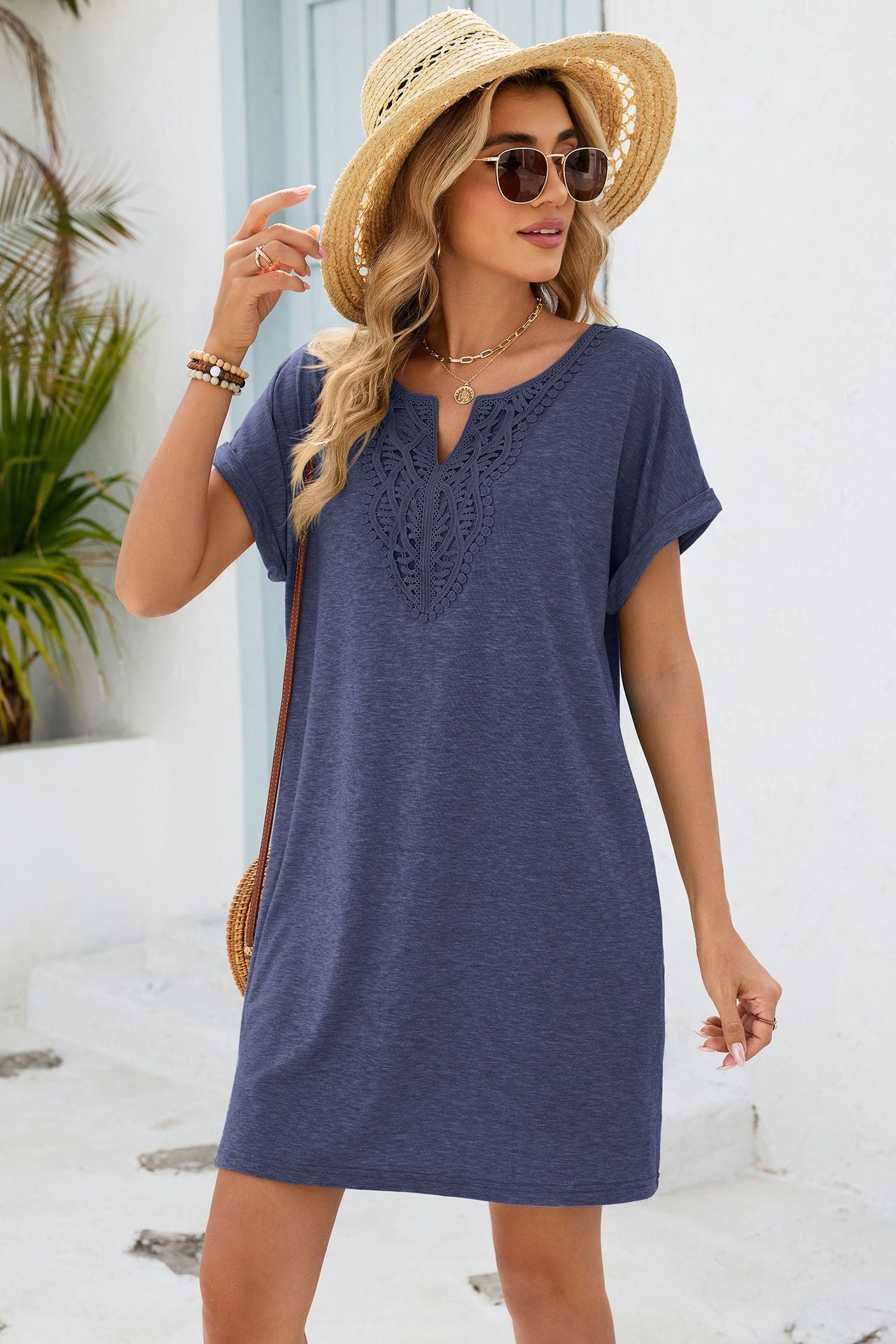 Women Solid Color V-Neck Lace Short Sleeve Pocket Dress