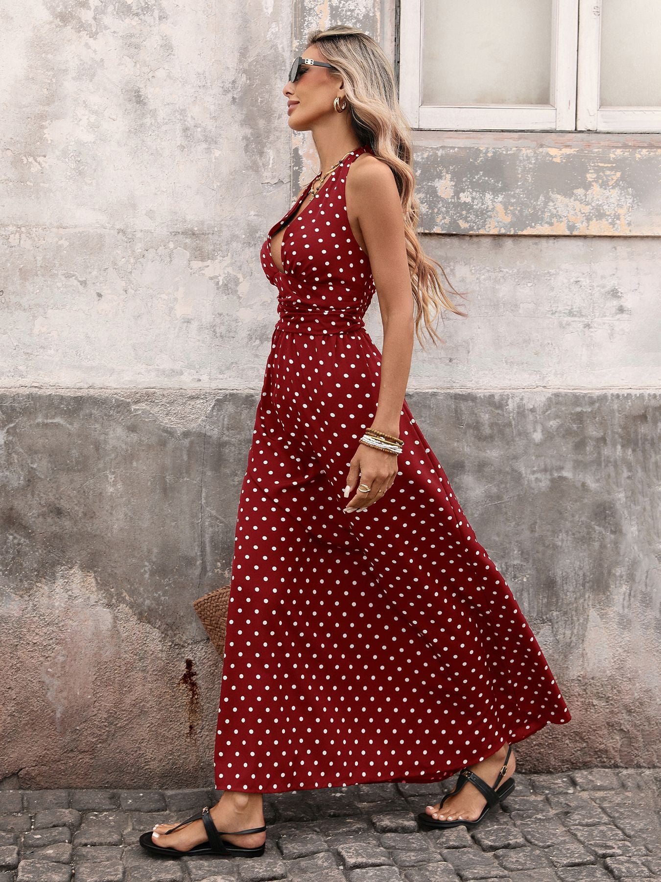 Vintage Neck Slim Fit Deep V-neck Suspender Polka Dot Dress