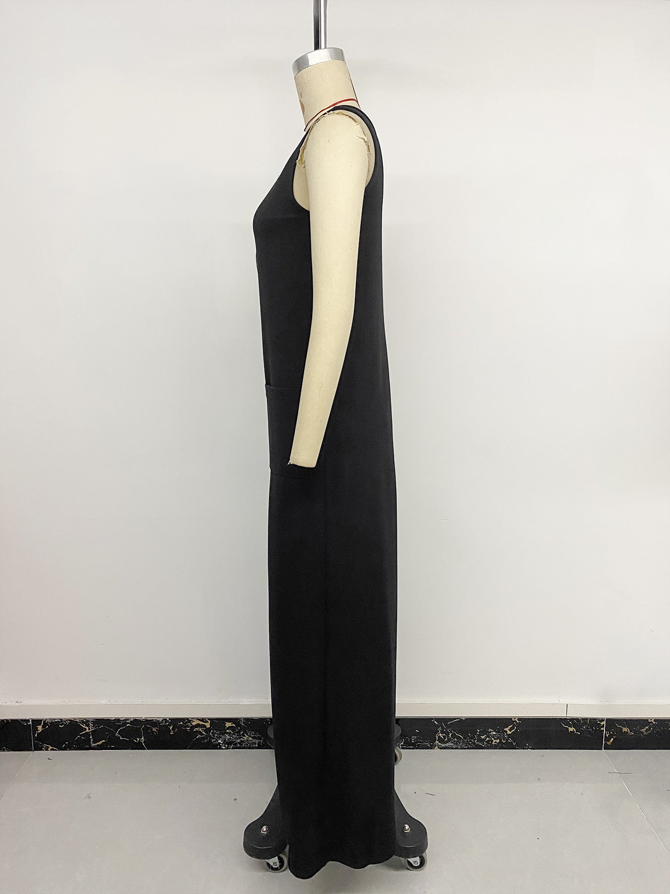 Women's Loose Sleeveless Solid Color Pocket Button Jumpsuit