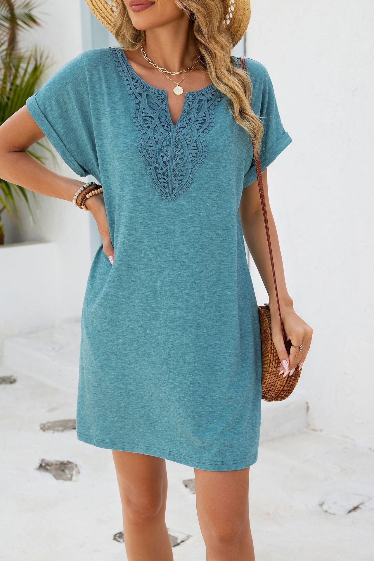 Women Solid Color V-Neck Lace Short Sleeve Pocket Dress