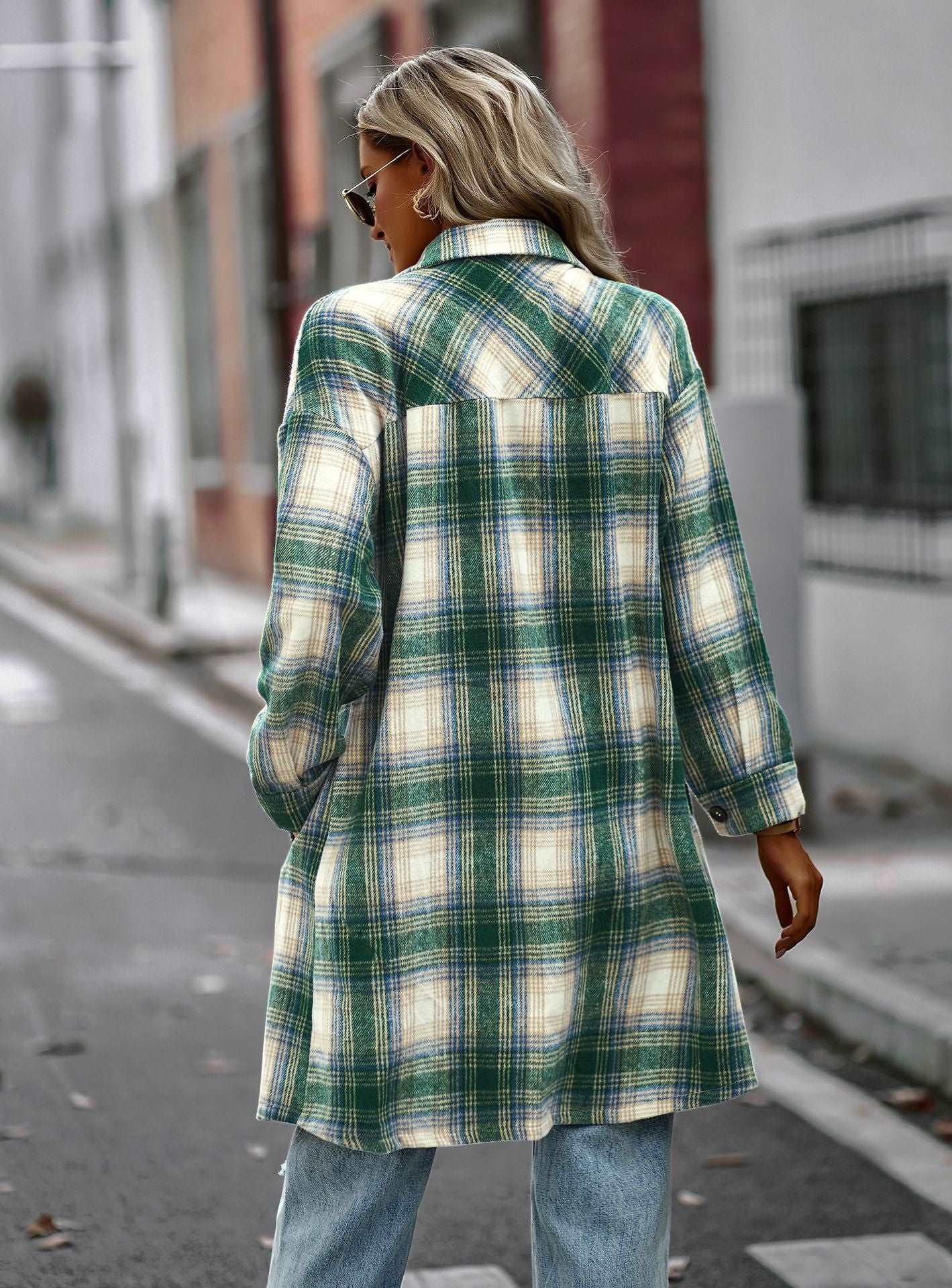 Women's Long Sleeve Button Down Jackets Plaid Flannel Shirts Tops Casual Lapel V Neck Oversized Shackets Blouses Top