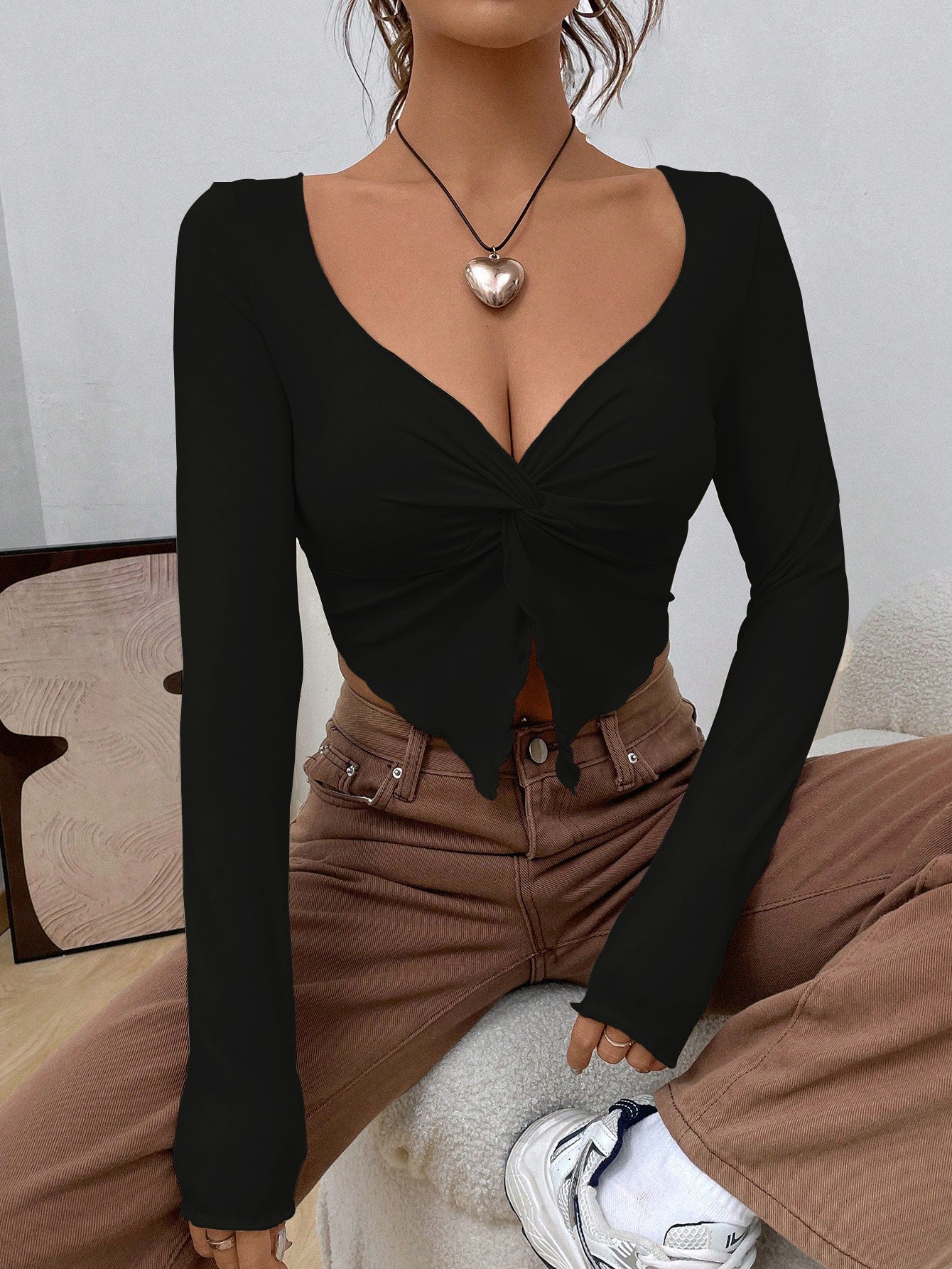 Women's Slim-fitting V-neck Knitted Sweater Long-sleeved Top
