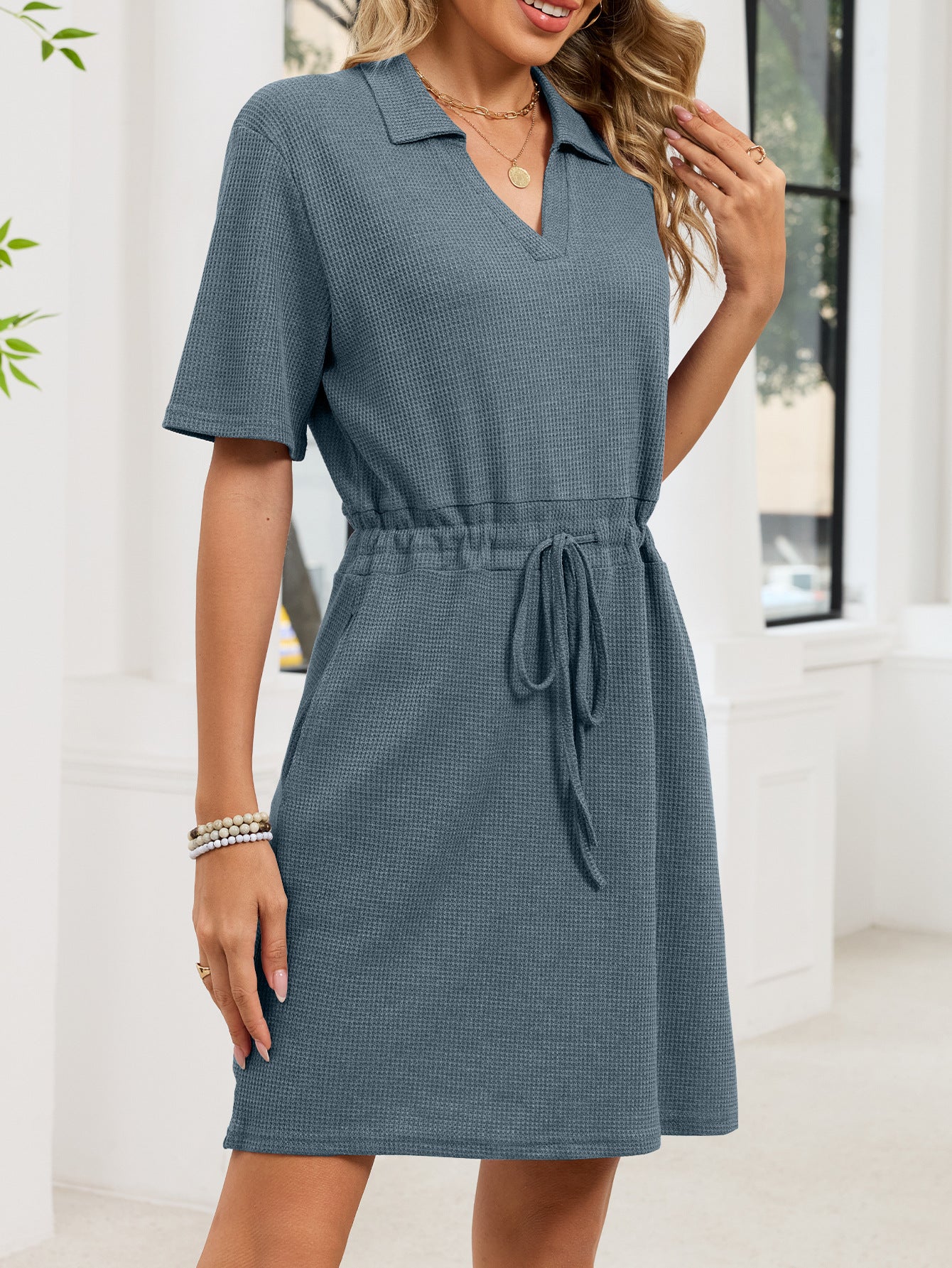 Women's Loose Lapel Short-sleeve Drawstring Pocket Dress