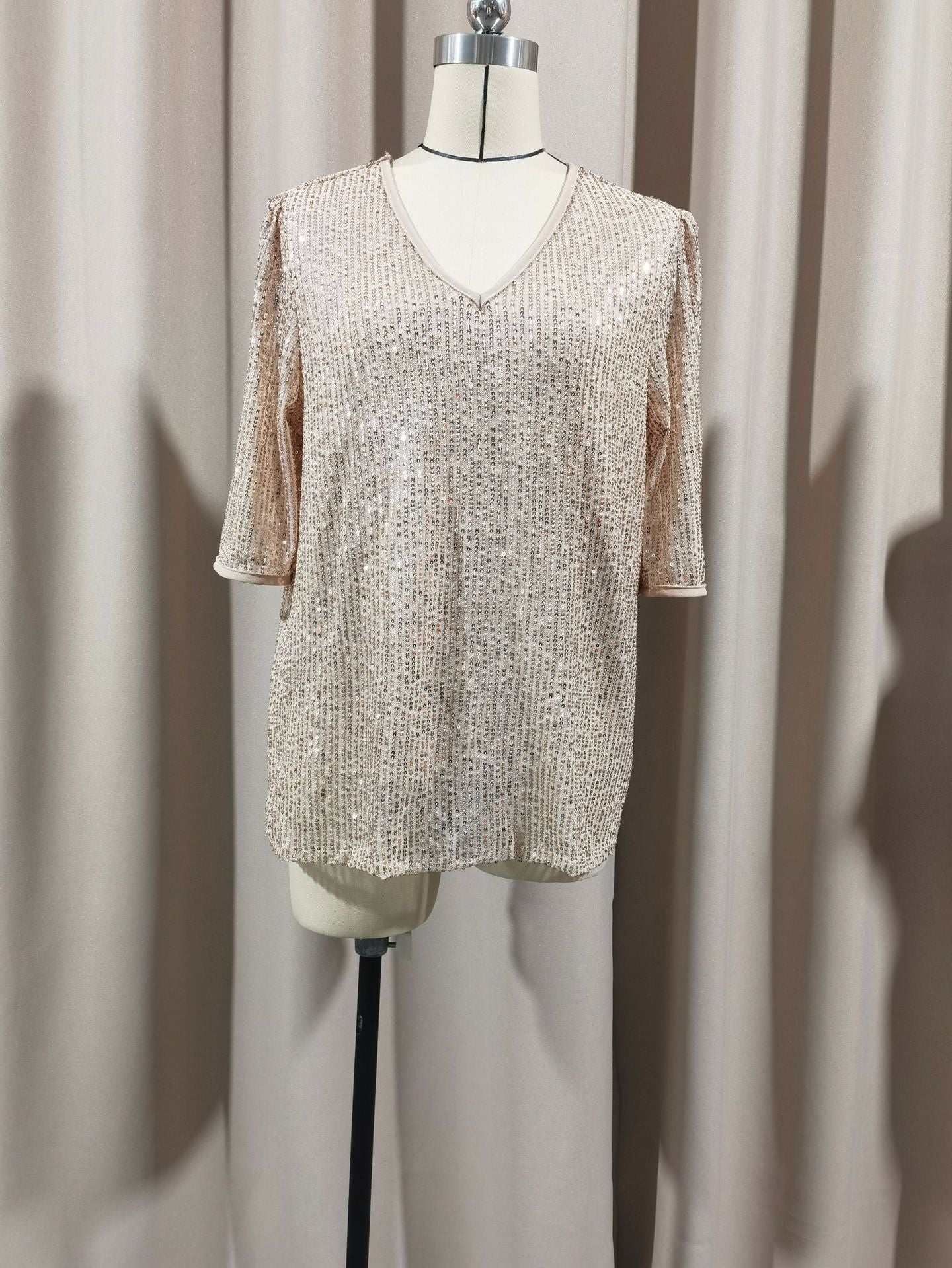 Sexy Solid Color Sequin V-neck Loose Short Sleeve Women's T-shirt