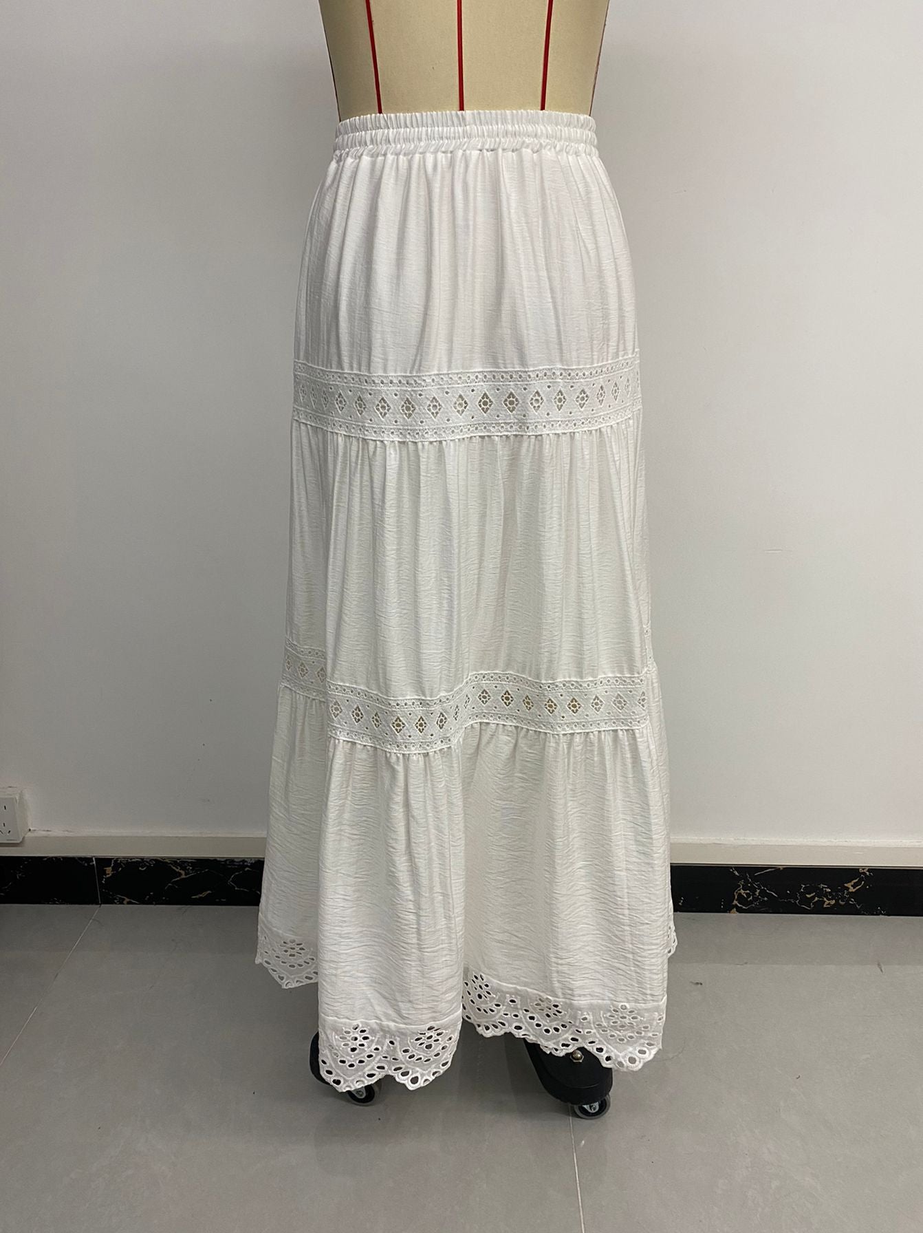 Women Holiday Dress Lace White Skirt