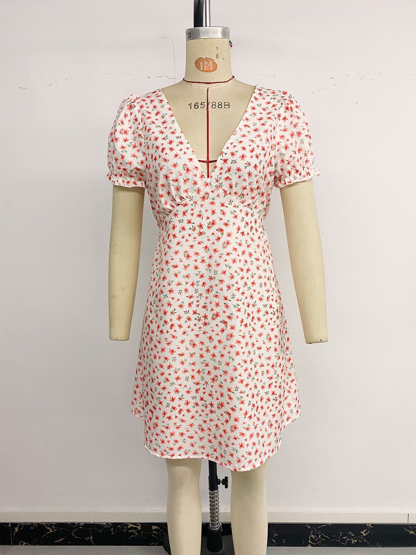Women's Bubble Sleeve Short Sleeve Deep V-Neck Floral Dress